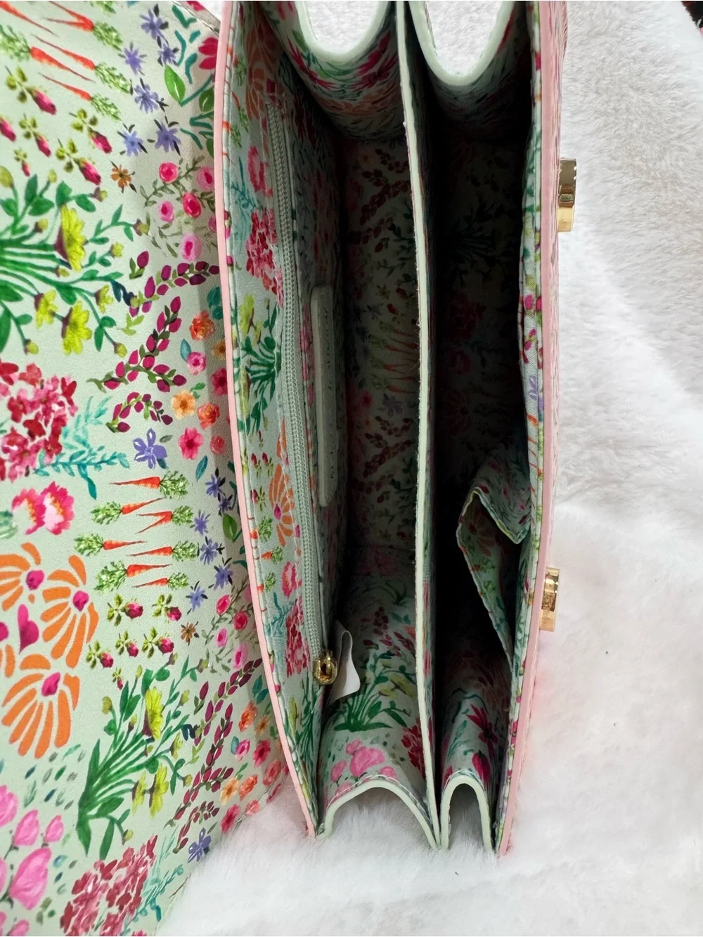 NWT Betsey Johnson Floral Print Handbag with Charm